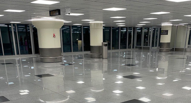 Применение в Москве плитки Роял Вайт - аэропорт Домодедово