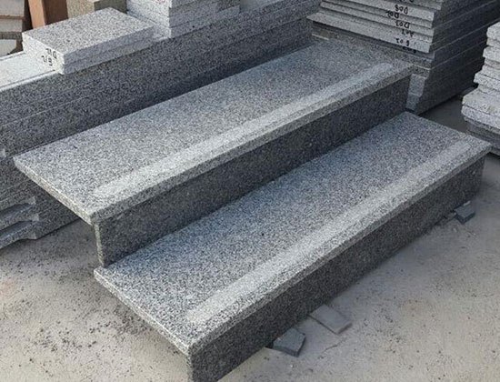 Изделия из гранита Royal White G603
